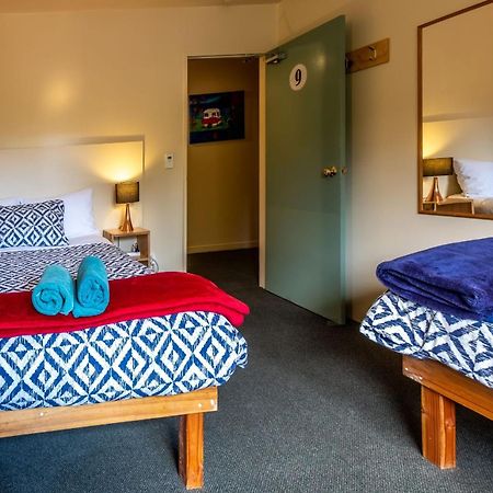 Kakapo Lodge ハンマー・スプリングス エクステリア 写真